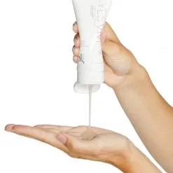 YES VM Vaginal Moisturising Gel 100 Ml -Onaniprodukter butikk 22981 yes vm vaginal moisturising gel 100 ml 05 hand q100