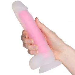 Baseks Glow In The Dark Rosa Dildo 21,5 Cm -Onaniprodukter butikk 25146 baseks glow in the dark dildo pink 50 hand