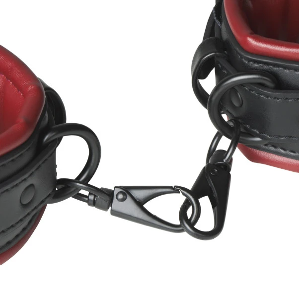 Sportsheets Saffron Imitert Lær Mansjetter 4 Sportsheets Saffron Imitert Lær Mansjetter - Bilde 2