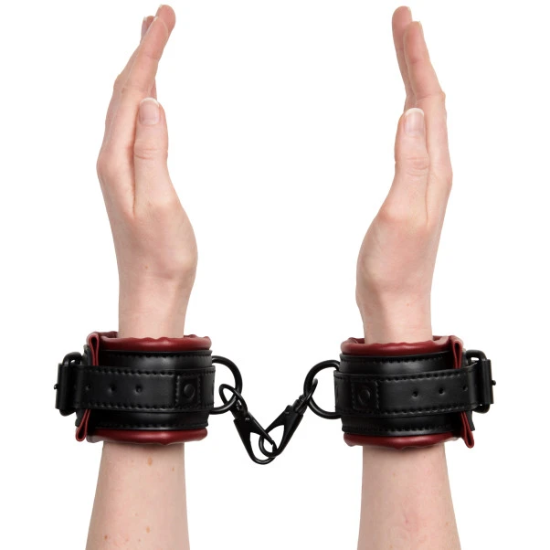 Sportsheets Saffron Imitert Lær Mansjetter 7 Sportsheets Saffron Imitert Lær Mansjetter - Bilde 5